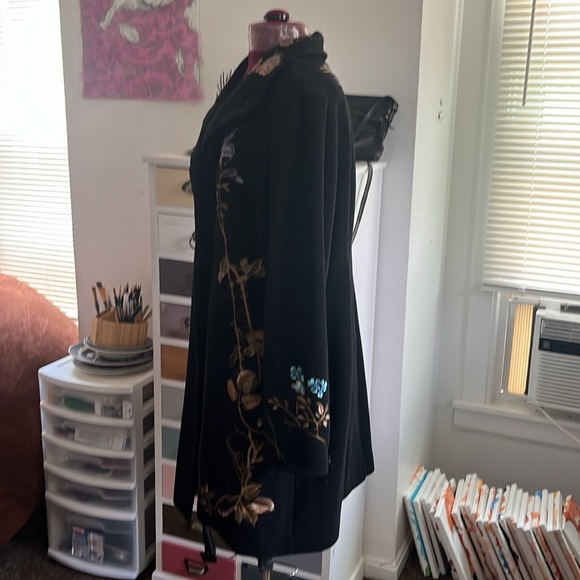 Chadwick’s black embroidered leaves flowers branches size 16 never worn - Picture 10 of 16